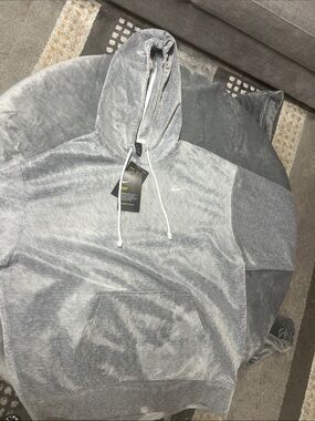 Nike Gray Pullover Hoodie